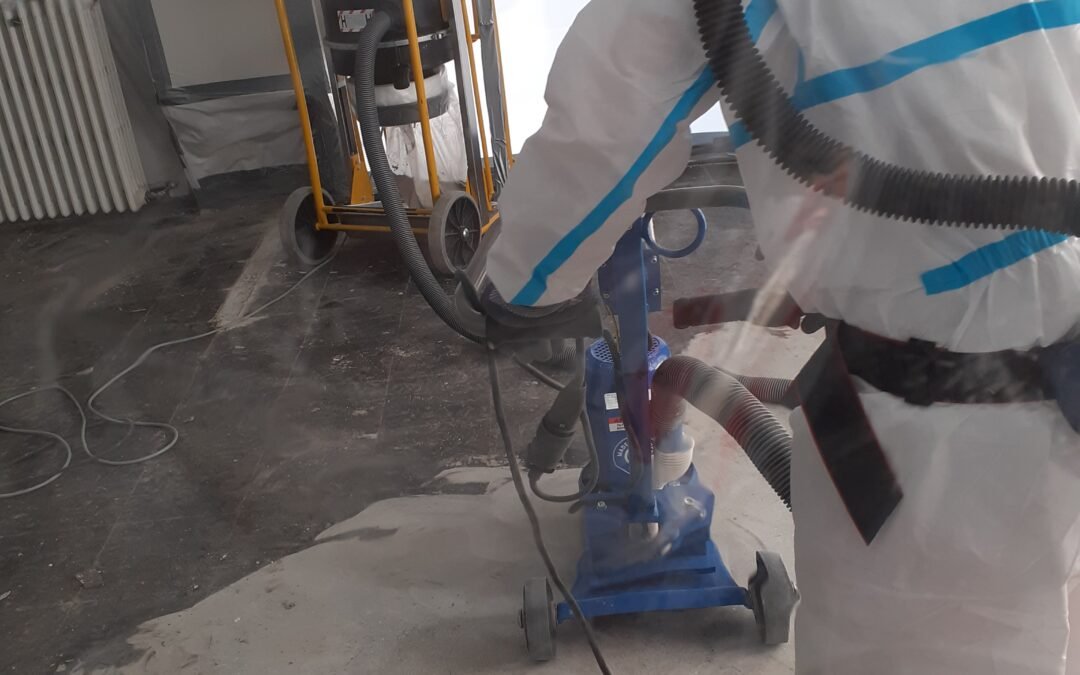 Retrait de dalles de sol et colle amiantée – St-Nizier-du-Moucherotte (38250)